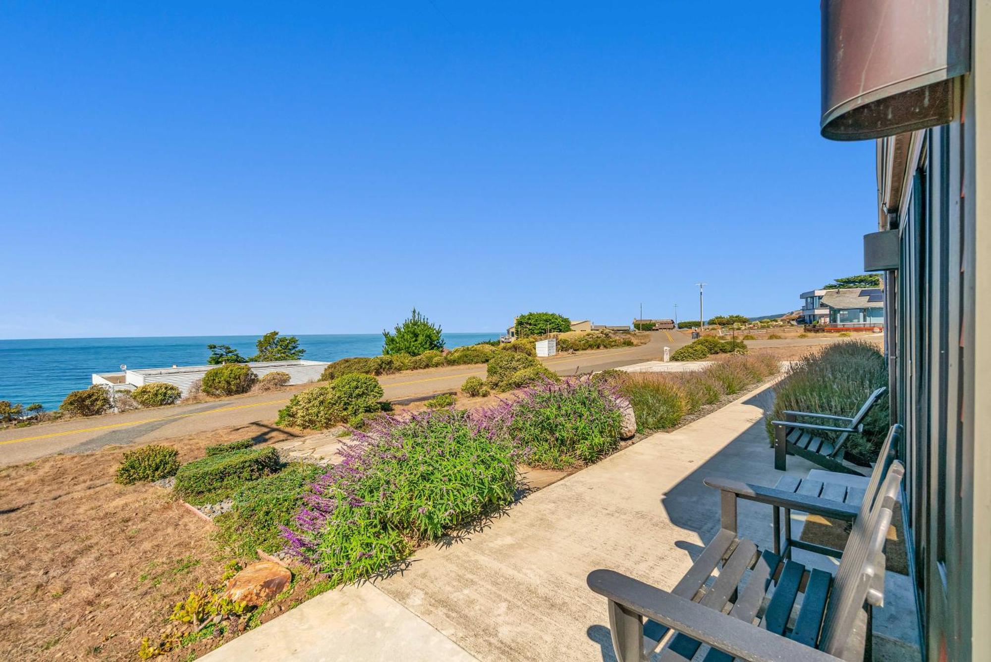 Dream Weaver House With Hot Tub And Ocean View! Villa Manchester Exterior foto